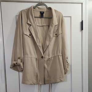 Lightweight Button Jacket